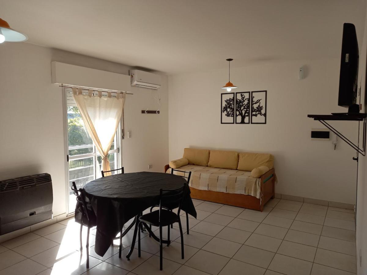 Departamentos Temporarios Raul B. Diaz Daire Santa Rosa  Dış mekan fotoğraf